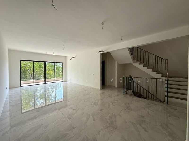 Rumah Teres 3 Tingkat untuk Dijual di Taman Melawati (Ulu Kelang) - Cik Maya Abdul - Living Room - PropertyGuru.com.my