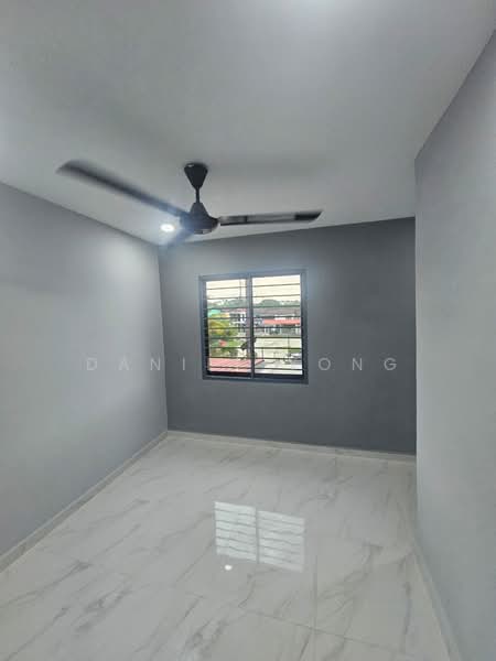2-storey Terraced House for Sale in Taman Bukit Kempas (Tampoi) - Daniel Yong - Interior - PropertyGuru.com.my