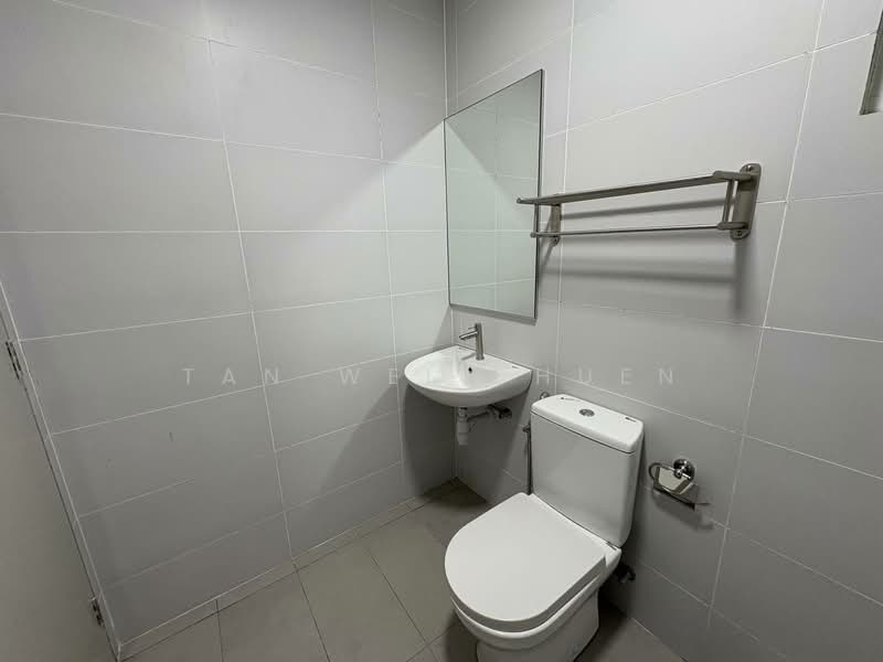 Apartment for Rent at Nadayu 801 - Tan Wei Chuen - Bathroom - PropertyGuru.com.my