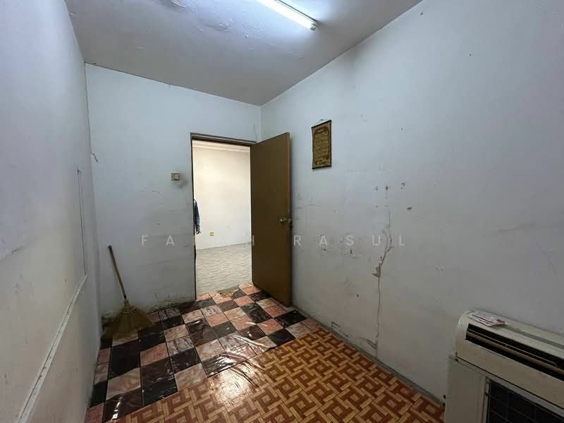 Rumah Flat untuk Dijual di Lestari Apartment - Farah Rasul - Interior - PropertyGuru.com.my