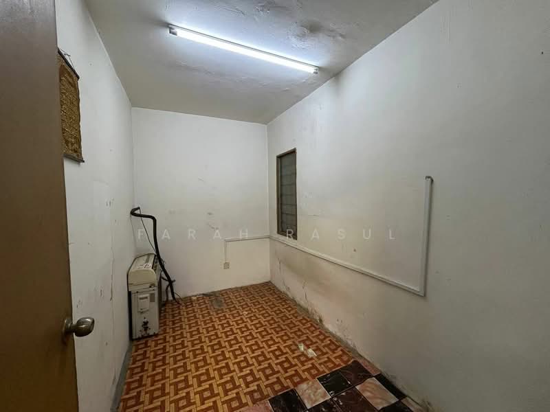 Rumah Flat untuk Dijual di Lestari Apartment - Farah Rasul - Interior - PropertyGuru.com.my