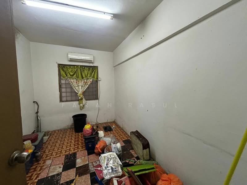 Rumah Flat untuk Dijual di Lestari Apartment - Farah Rasul - PropertyGuru.com.my