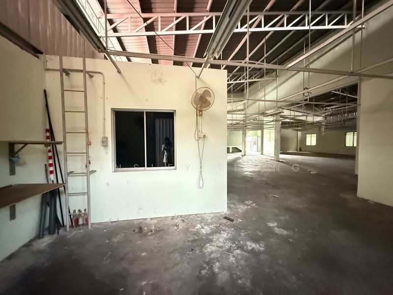 Factory for Rent in Kawasan Perindustrian Chandan Raya (Ipoh) - Ainsley Thong - Interior - PropertyGuru.com.my
