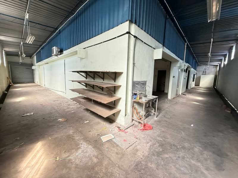 Factory for Rent in Kawasan Perindustrian Chandan Raya (Ipoh) - Ainsley Thong - Interior - PropertyGuru.com.my