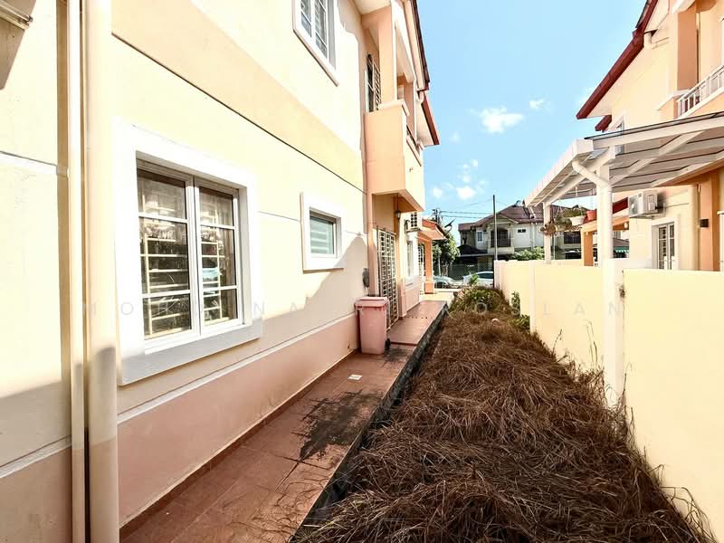 Semi-Detached House for Sale in Seremban (Negeri Sembilan) - Mohd Nazri Roslan - PropertyGuru.com.my