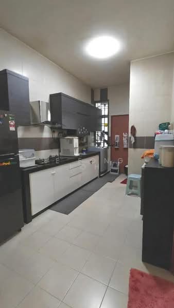 Rumah Teres 2 Tingkat untuk Dijual di Taman Bestari Indah (Ulu Tiram) - Ee Fong Toh - PropertyGuru.com.my