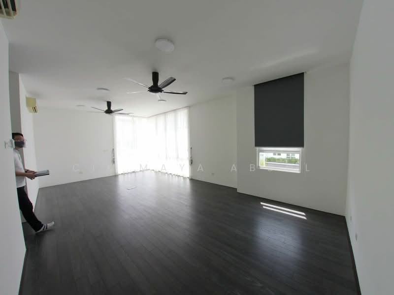 Twin Villa for Sale in Taman Melawati (Ulu Kelang) - Cik Maya Abdul - Living Room - PropertyGuru.com.my