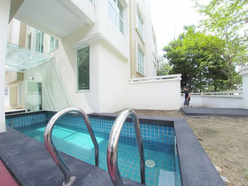 Twin Villa for Sale in Taman Melawati (Ulu Kelang) - Cik Maya Abdul - Exterior - PropertyGuru.com.my