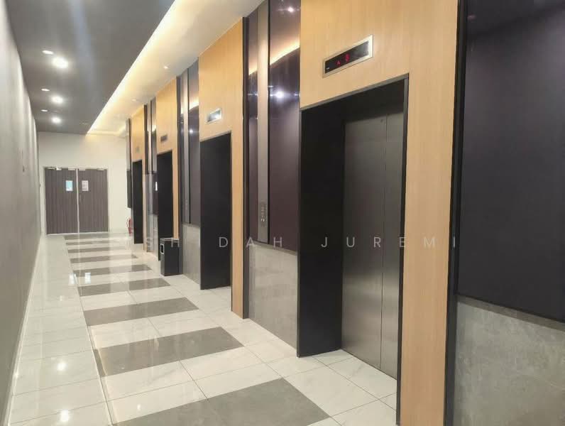 Service Residence for Sale at Residensi Mutiara Emas Kajang - Rashidah Juremi - Corridor - PropertyGuru.com.my