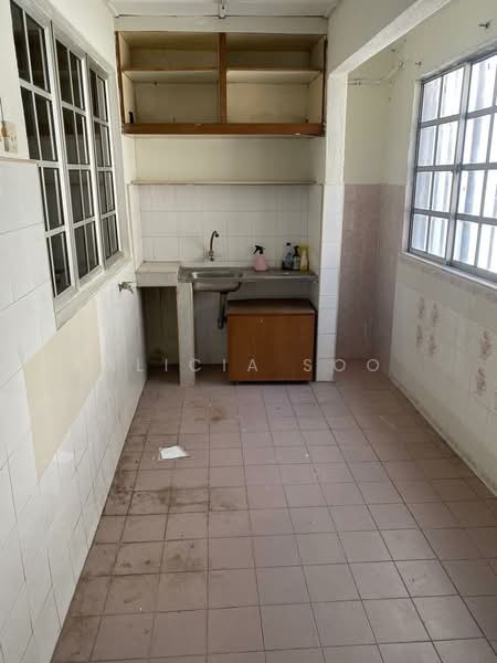2-storey Terraced House for Sale in Bukit Rahman Putra (Sungai Buloh) - Alicia Soo - Kitchen - PropertyGuru.com.my