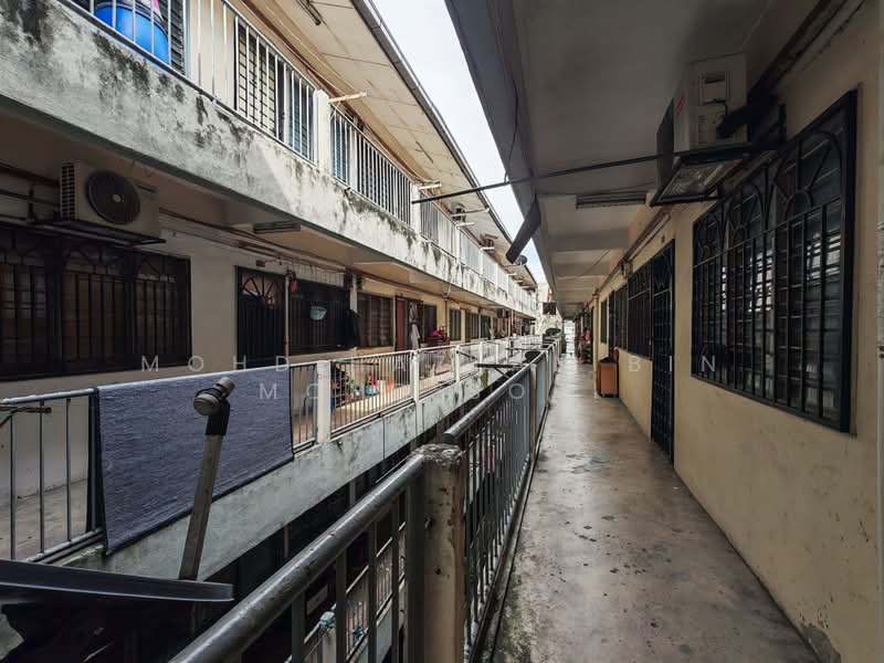 Rumah Flat untuk Dijual di Taman Medan 32 - Mohd Hazlan bin Mohd Sopi - PropertyGuru.com.my