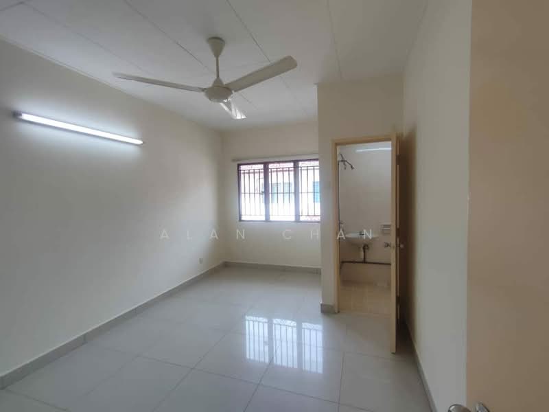 2-storey Terraced House for Sale in TAMAN PUCHONG UTAMA (Puchong) - Alan Chan - Interior - PropertyGuru.com.my