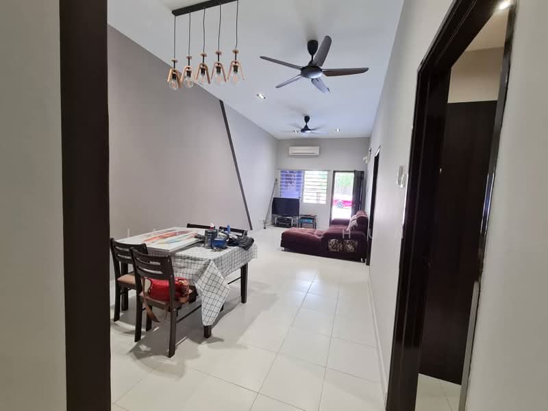 Rumah Teres 1 Tingkat untuk Disewa di S2 Heights (Seremban 2) - Lai Kah Chun - Living Room - PropertyGuru.com.my