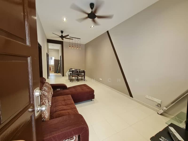 Rumah Teres 1 Tingkat untuk Disewa di S2 Heights (Seremban 2) - Lai Kah Chun - Living Room - PropertyGuru.com.my