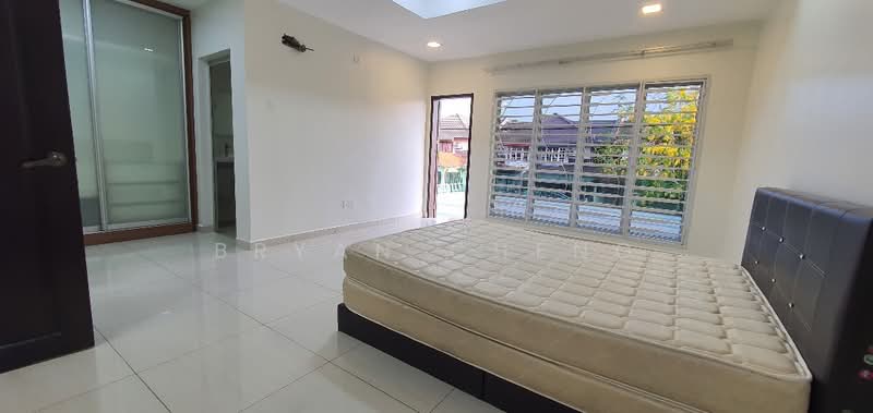 Terraced House for Sale in Bandar Kinrara Seksyen 1 (Bandar Kinrara) - Bryan Cheng - Bedroom - PropertyGuru.com.my