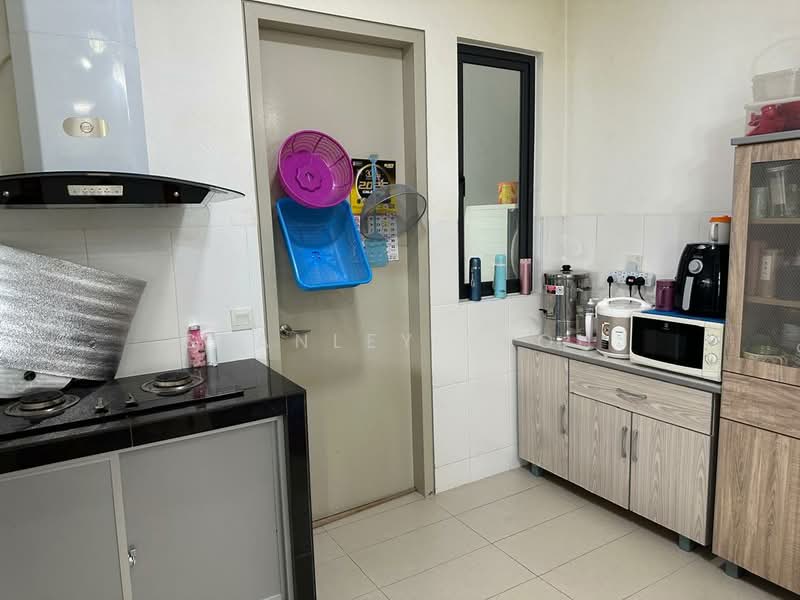 Rumah Berkembar untuk Disewa di Telok Panglima Garang (Selangor) - Stanley Yeoh - Kitchen - PropertyGuru.com.my