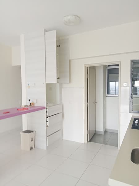 Service Residence for Sale at SetiaWalk - Patrick Wong - Kitchen - PropertyGuru.com.my