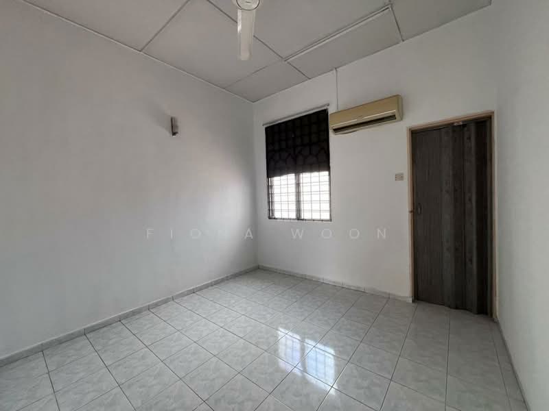 2-storey Terraced House for Sale in Taman Malim Jaya (Bachang) - Fiona Woon - PropertyGuru.com.my