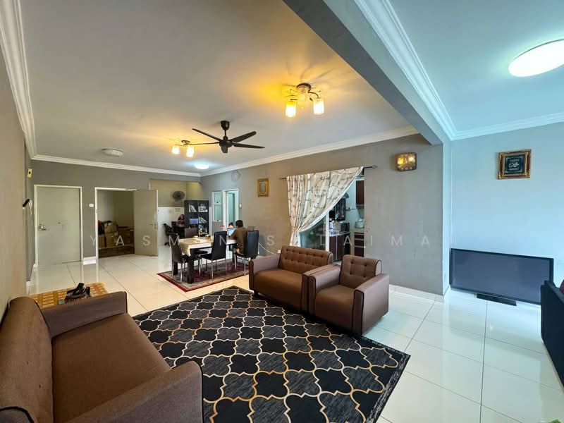 Kondominium untuk Dijual di D'Pines@Ampang - Yasmin Sulaiman - Living Room - PropertyGuru.com.my