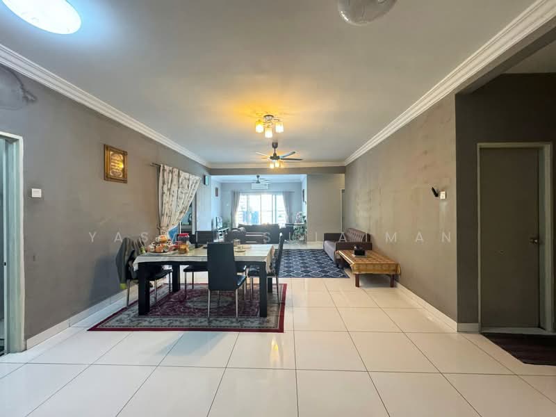Kondominium untuk Dijual di D'Pines@Ampang - Yasmin Sulaiman - Living Room - PropertyGuru.com.my