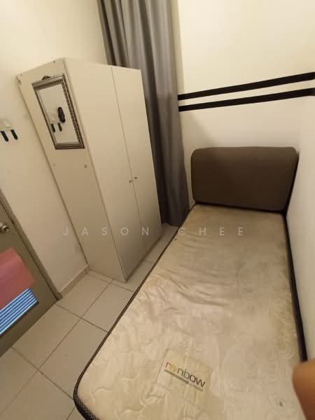 Servis Apartment untuk Disewa di The Zizz @ Damansara North - Jason Chee - Bedroom - PropertyGuru.com.my