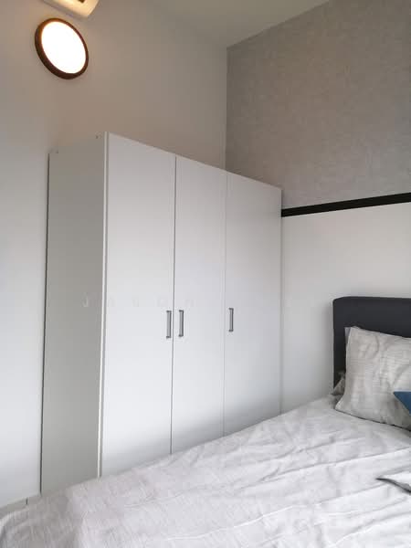 Servis Apartment untuk Disewa di The Zizz @ Damansara North - Jason Chee - Bedroom - PropertyGuru.com.my