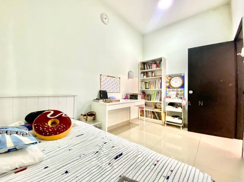 Rumah Teres 2 Tingkat untuk Dijual di Kajang (Selangor) - Nor Azdlin Adnan - PropertyGuru.com.my