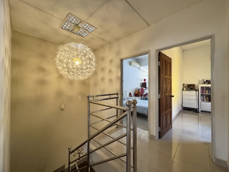 2-storey Terraced House for Sale in Taman Universiti Indah (Seri Kembangan) - KEN TAN - Bedroom - PropertyGuru.com.my