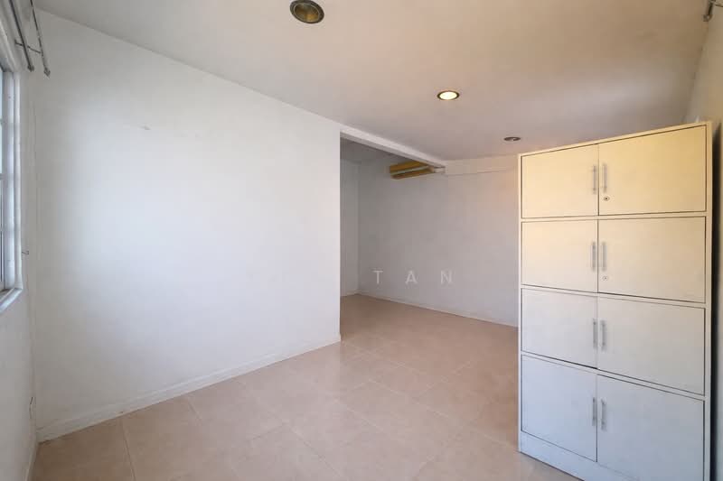2-storey Terraced House for Sale in Taman Universiti Indah (Seri Kembangan) - KEN TAN - Interior - PropertyGuru.com.my