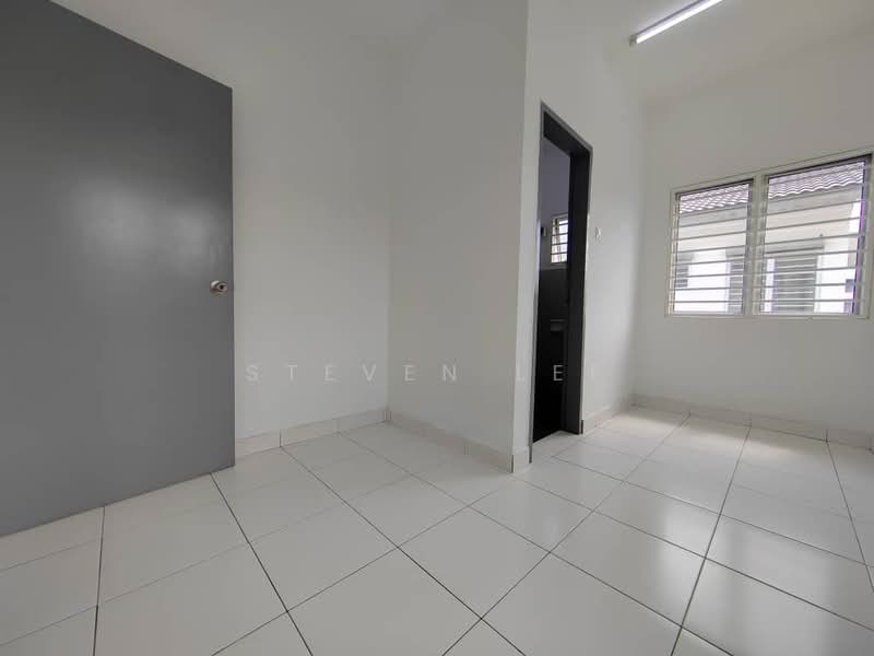 Rumah Teres 2 Tingkat untuk Dijual di Taman Sari Alamanda (Serendah) - Steven Lee - Interior - PropertyGuru.com.my