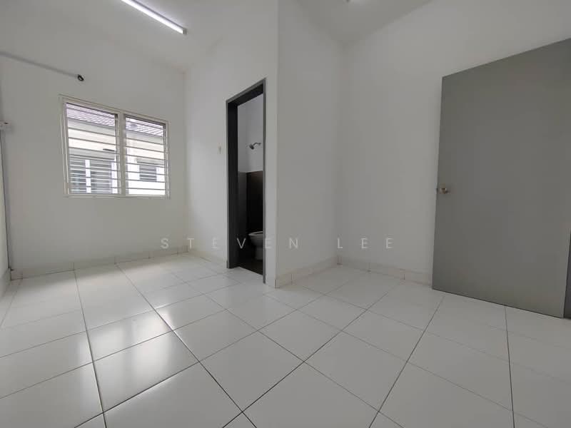 Rumah Teres 2 Tingkat untuk Dijual di Taman Sari Alamanda (Serendah) - Steven Lee - Interior - PropertyGuru.com.my