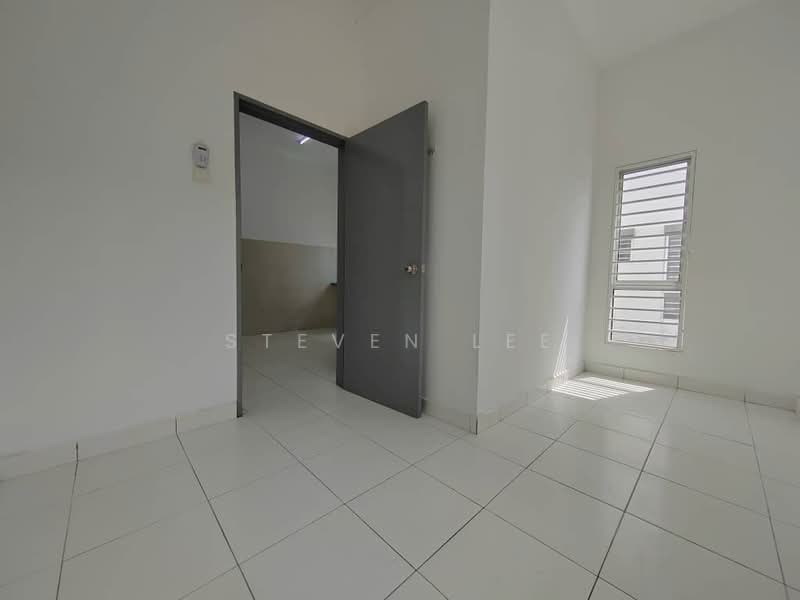 Rumah Teres 2 Tingkat untuk Dijual di Taman Sari Alamanda (Serendah) - Steven Lee - Interior - PropertyGuru.com.my