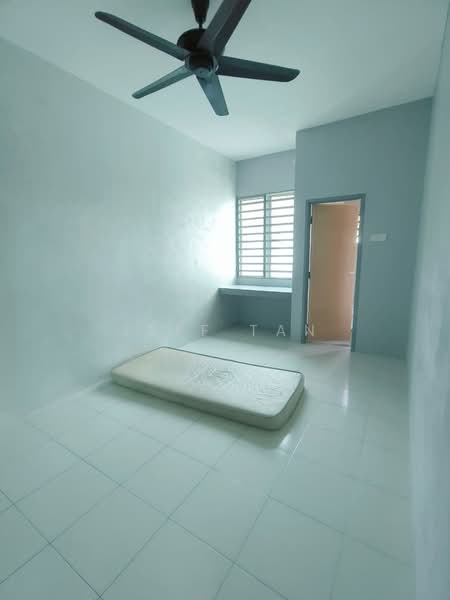 2-storey Terraced House for Sale in Menglembu (Perak) - Jeff Tan - Bedroom - PropertyGuru.com.my