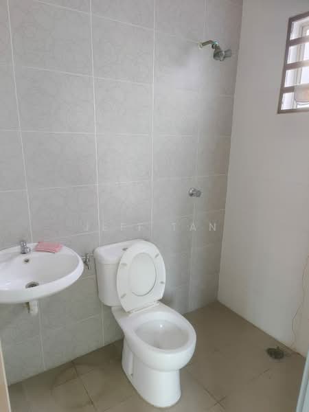 2-storey Terraced House for Sale in Menglembu (Perak) - Jeff Tan - Bathroom - PropertyGuru.com.my