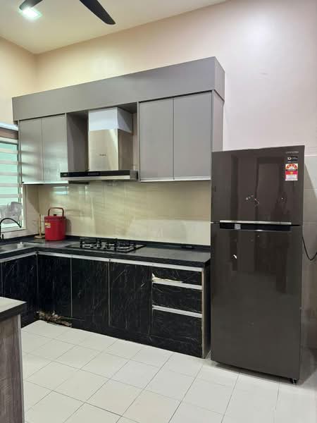 Rumah Teres 2 Tingkat untuk Disewa di Taman Meru (Ipoh) - Sam . - Kitchen - PropertyGuru.com.my