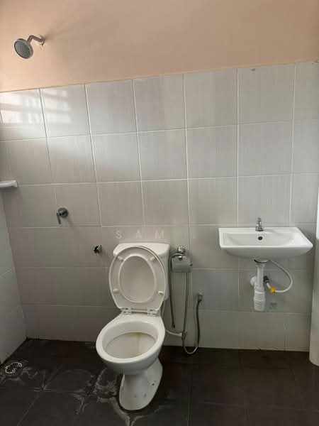 Rumah Teres 2 Tingkat untuk Disewa di Taman Meru (Ipoh) - Sam . - PropertyGuru.com.my