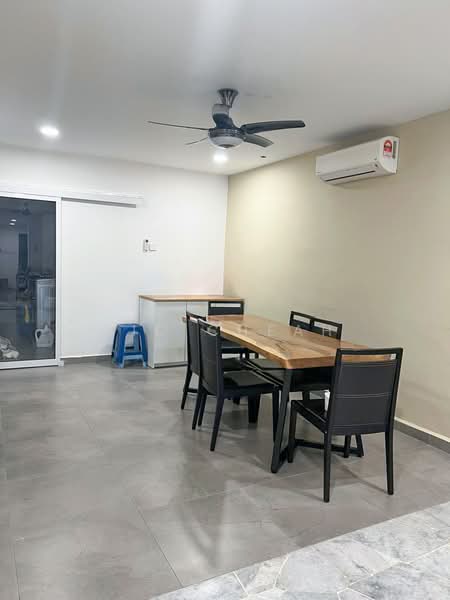 Rumah Teres 2 Tingkat untuk Dijual di Kelana Jaya (Petaling Jaya) - Ric Cheah - Dining Room - PropertyGuru.com.my