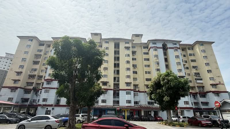 Pangsapuri untuk Dijual di Tasik Heights Apartment - Muhammad Ridhuan Jaafar - Exterior - PropertyGuru.com.my