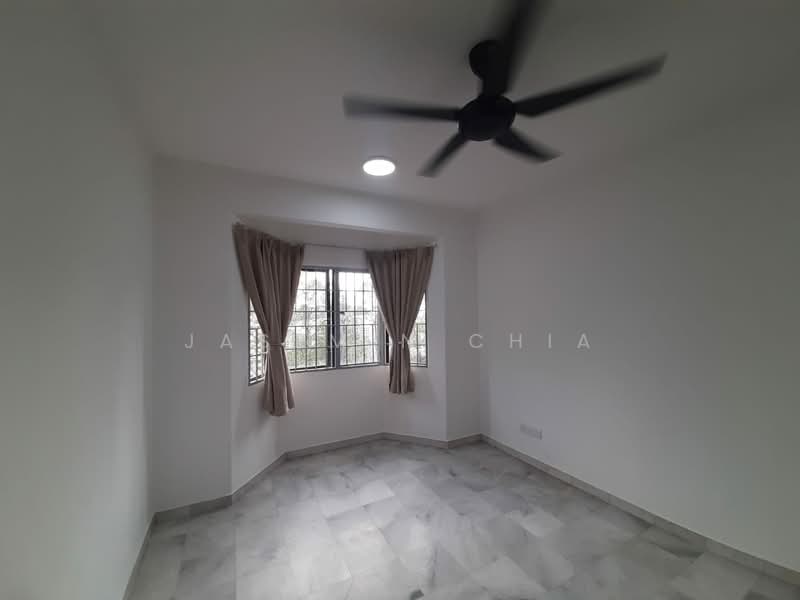 Pangsapuri untuk Dijual di Aman Puri Apartment - Jasemin Chia - Interior - PropertyGuru.com.my