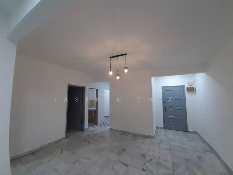Pangsapuri untuk Dijual di Aman Puri Apartment - Jasemin Chia - Interior - PropertyGuru.com.my
