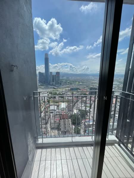 Kondominium untuk Disewa di Skyline KL - Vincent Tan - Balcony - PropertyGuru.com.my