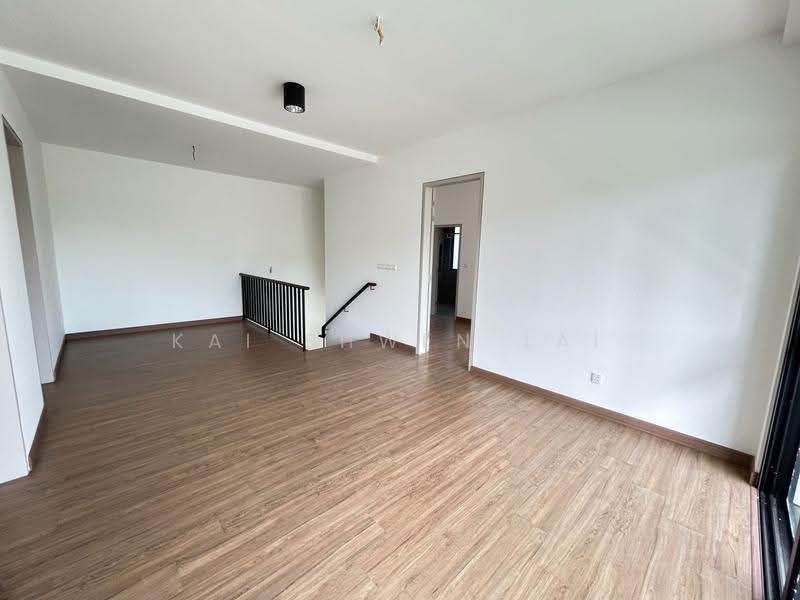 Rumah Teres 2-Tingkat untuk Dijual di Kota Kemuning (Shah Alam) - Kai Shwen Lai - Living Room - PropertyGuru.com.my