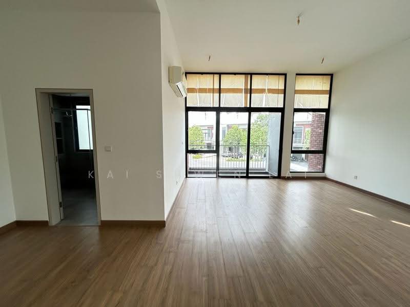 Rumah Teres 2-Tingkat untuk Dijual di Kota Kemuning (Shah Alam) - Kai Shwen Lai - Living Room - PropertyGuru.com.my