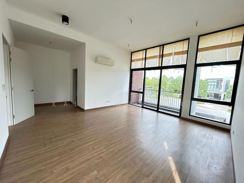 Rumah Teres 2-Tingkat untuk Dijual di Kota Kemuning (Shah Alam) - Kai Shwen Lai - Living Room - PropertyGuru.com.my
