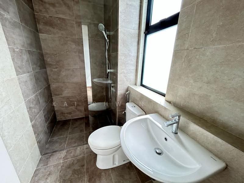 Rumah Teres 2-Tingkat untuk Dijual di Kota Kemuning (Shah Alam) - Kai Shwen Lai - Bathroom - PropertyGuru.com.my