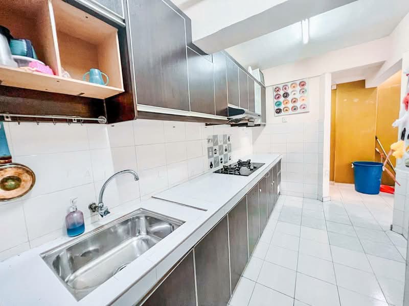 Kondominium untuk Dijual di Sentul Utama Condominium - Faisal Abu Omar - Kitchen - PropertyGuru.com.my