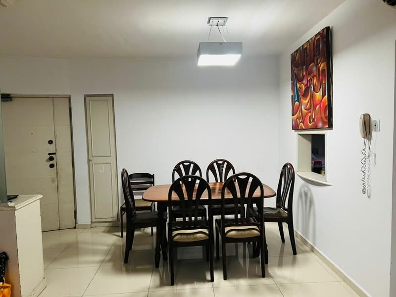 Kondominium untuk Disewa di Vista Kiara - Jamie Leong - Dining Room - PropertyGuru.com.my