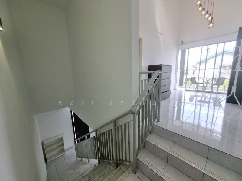 Rumah Teres 2 Tingkat untuk Dijual di Bandar Puncak Alam (Puncak Alam) - Azri Zabidin - Interior - PropertyGuru.com.my