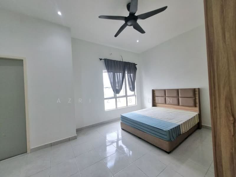 Rumah Teres 2 Tingkat untuk Dijual di Bandar Puncak Alam (Puncak Alam) - Azri Zabidin - Bedroom - PropertyGuru.com.my