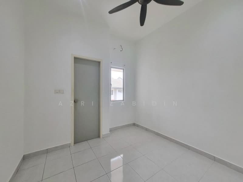 Rumah Teres 2 Tingkat untuk Dijual di Bandar Puncak Alam (Puncak Alam) - Azri Zabidin - PropertyGuru.com.my
